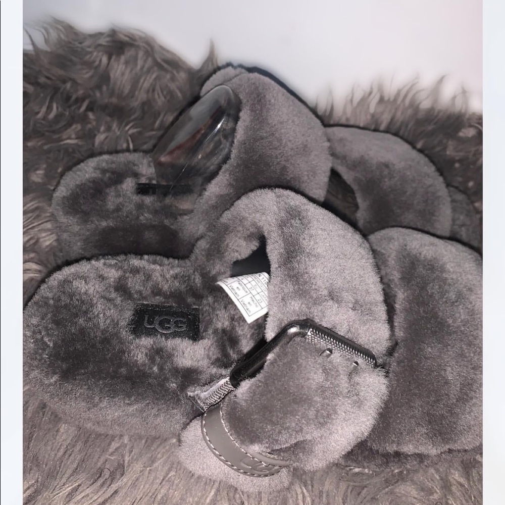 Style: UGG Australia Sheepskin “Fuzz Yeah” Double Strap w Buckle Fluffy Slippers